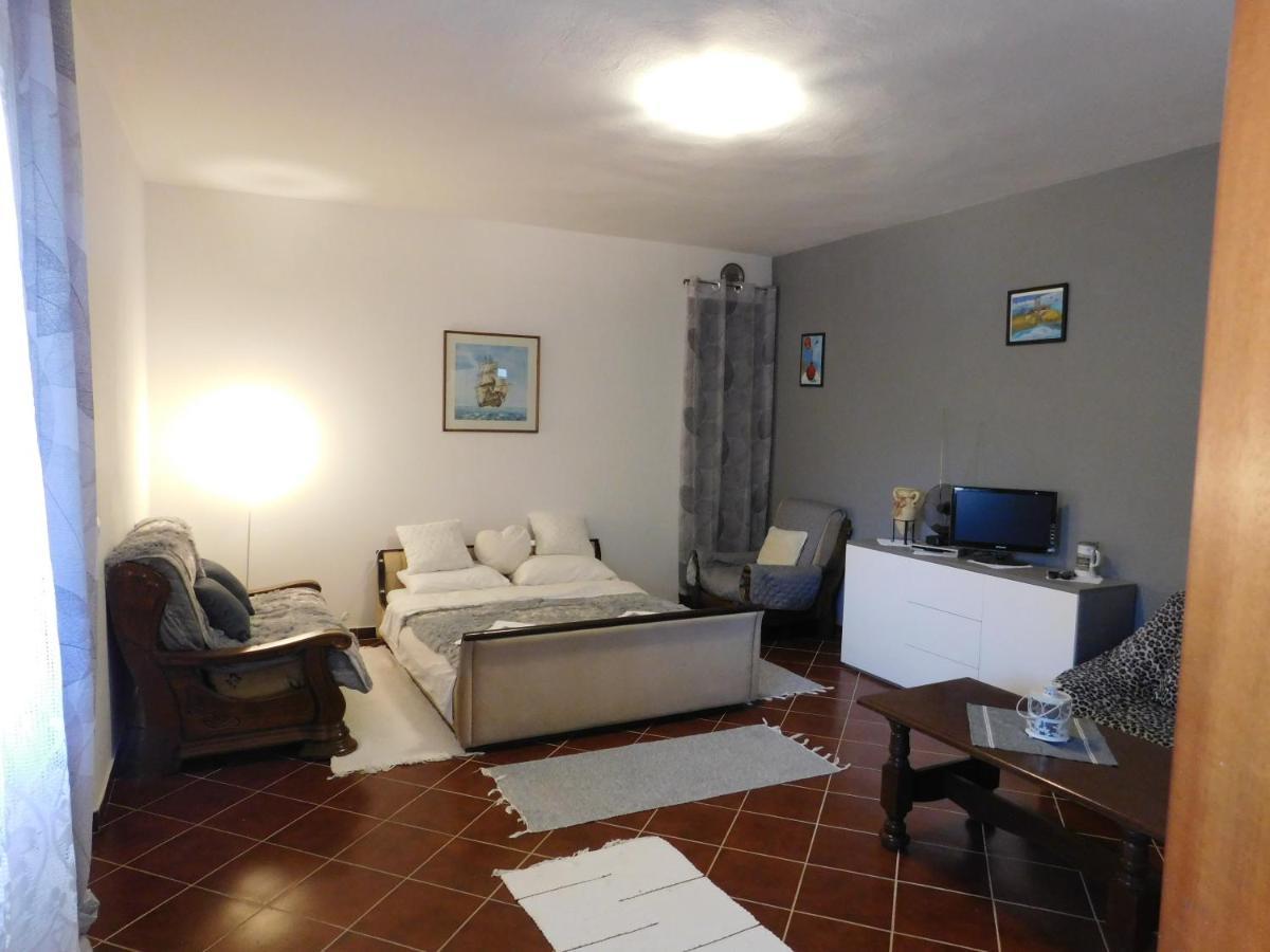 Villa Ana Rovinjsko Selo Εξωτερικό φωτογραφία